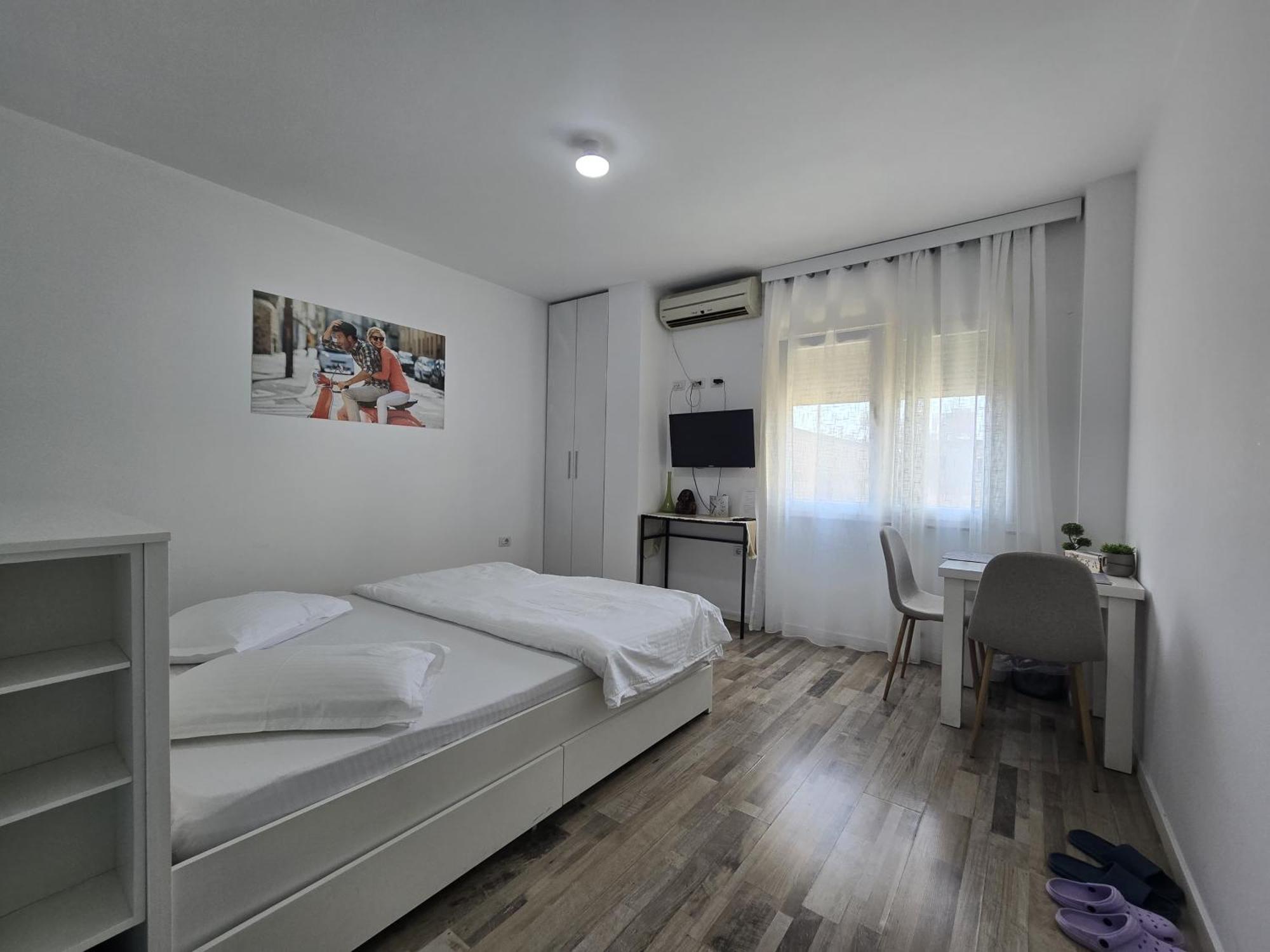 Downtown Tirana Apartments Phòng bức ảnh